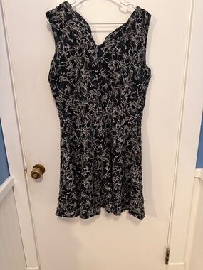mark. Black Floral V-Neck Mini Dress with Subtle Pink Accents XL NWOT
